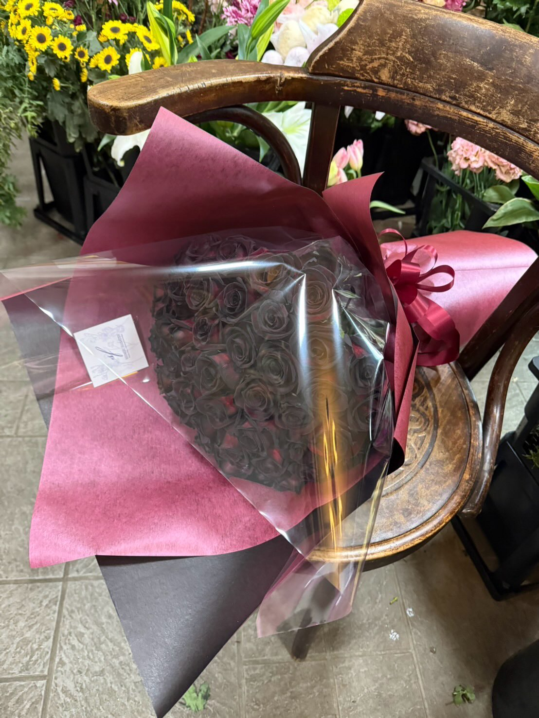 明日は成人式。