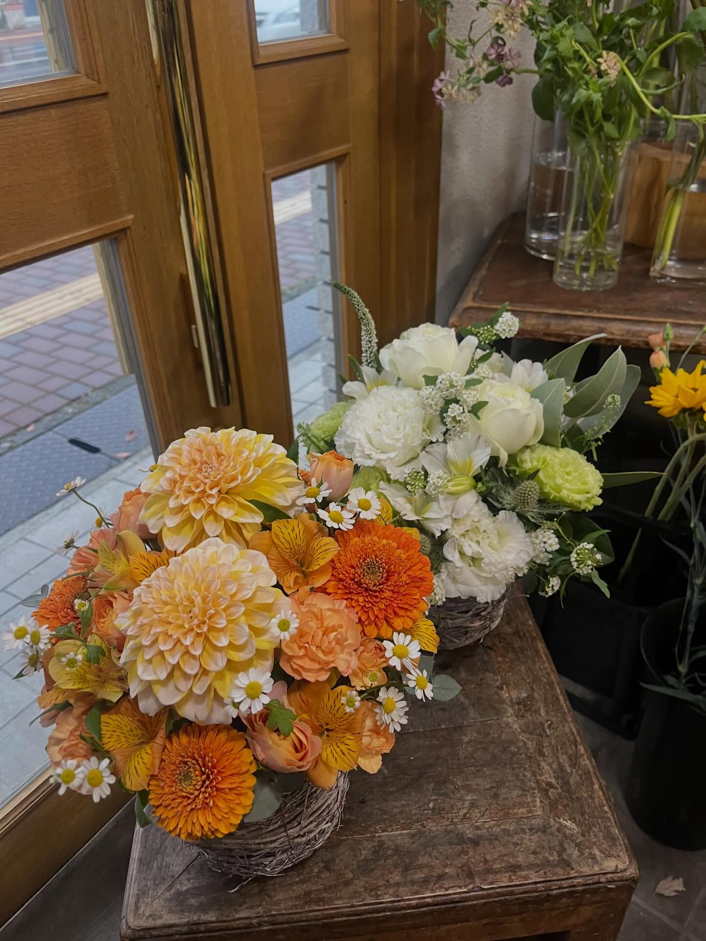 母の日アレンジメントフラワー受付始まりました